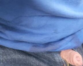 Pissing in the sunny kitchen